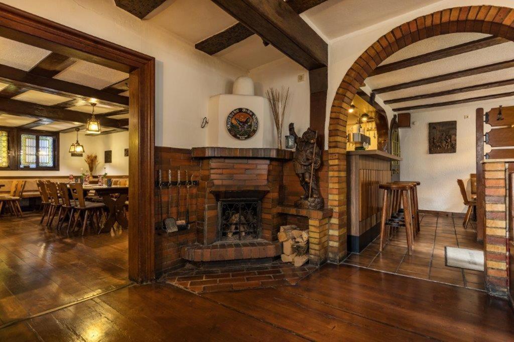 Gaststaette Braustuebchen Hotel Шлиц Екстериор снимка